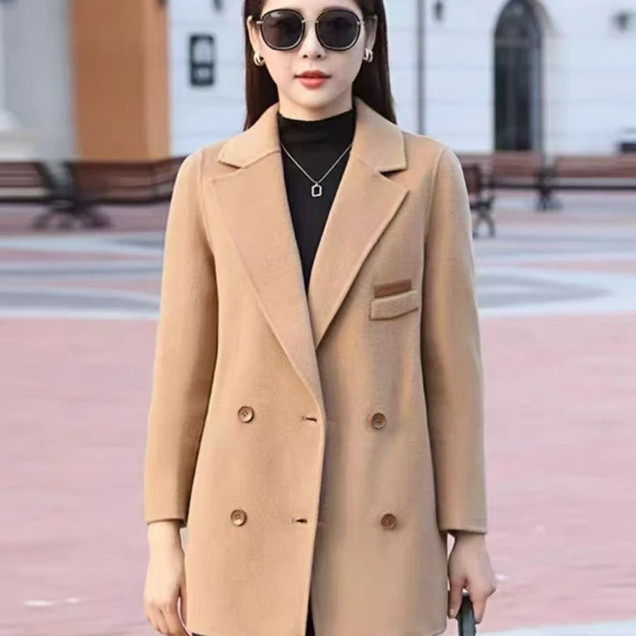 8868-羊绒大衣新款时尚减龄