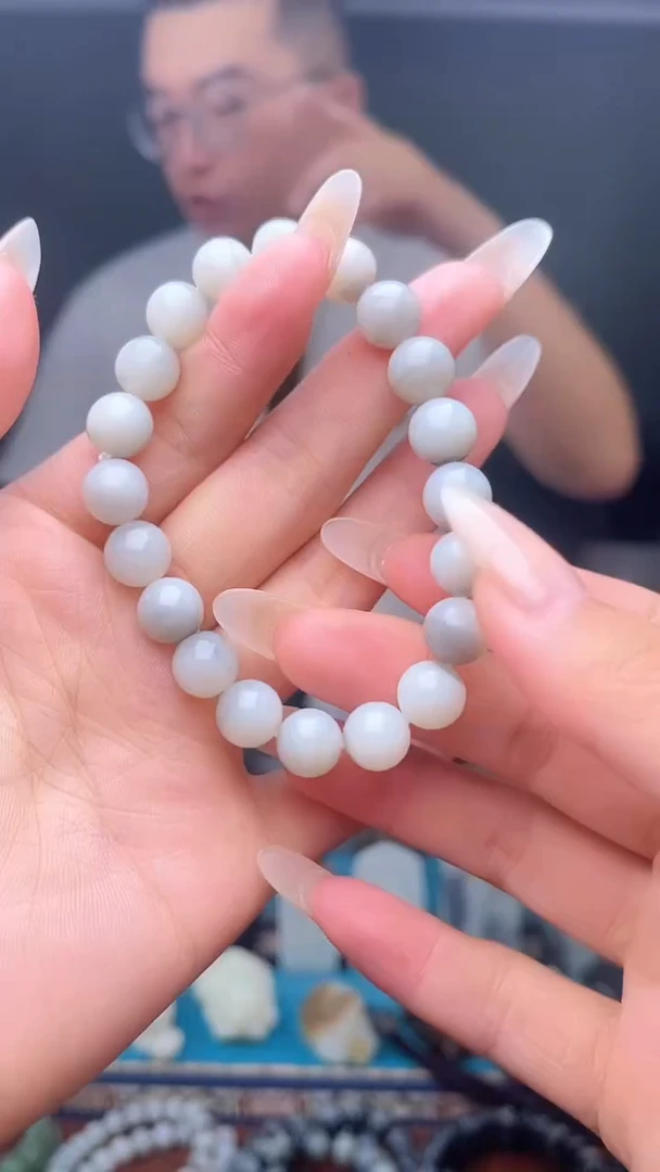 未镶嵌和田玉挂件1