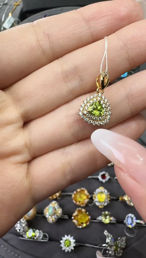 吊坠(不含链)银S925镶嵌橄榄石【七天鉴赏】