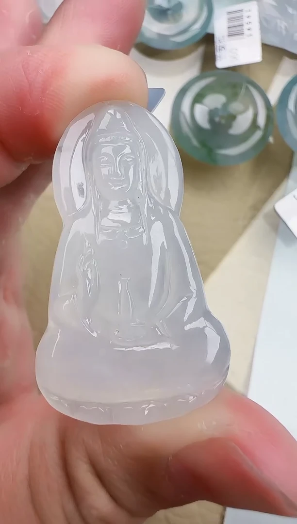 翡翠未镶嵌颈饰缅甸天然翡翠