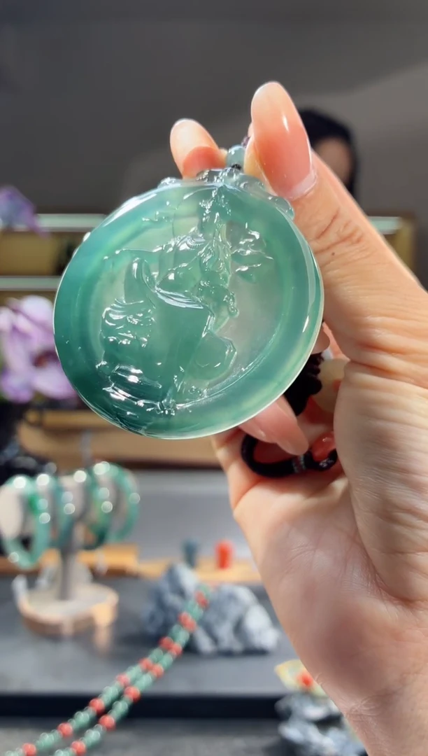 吊坠(不含链)未镶嵌翡翠自在观音