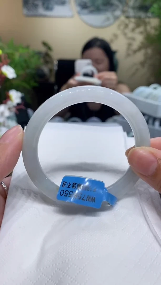 翡翠手镯未镶嵌翡翠55.2