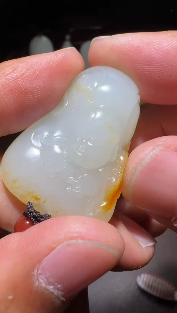 未镶嵌和田玉挂件和田玉