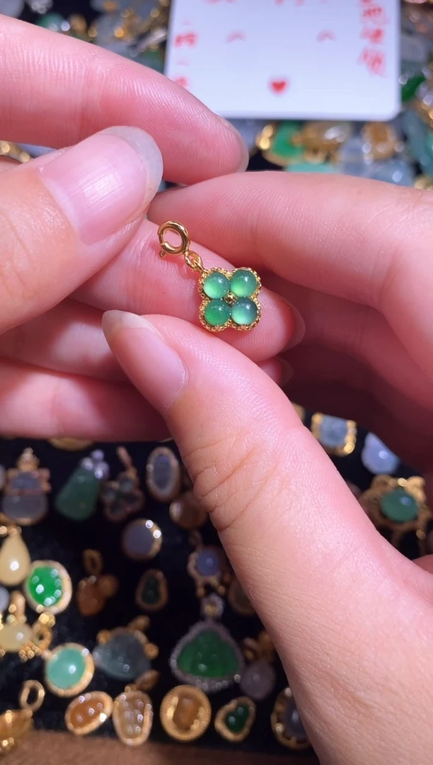 颈饰银S925镶嵌翡翠天然A货翡翠