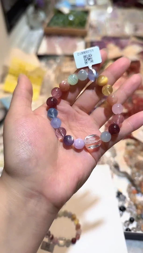 水晶手串未镶嵌手串