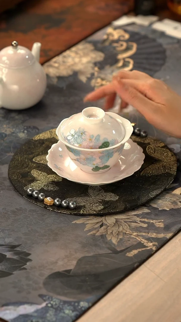 11留器茶斋高货瓷器@@LQ0565