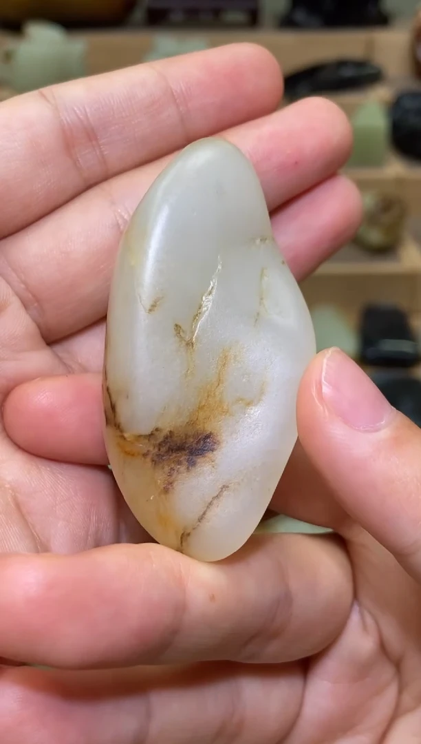 未镶嵌和田玉把件新疆和田玉原石手把件