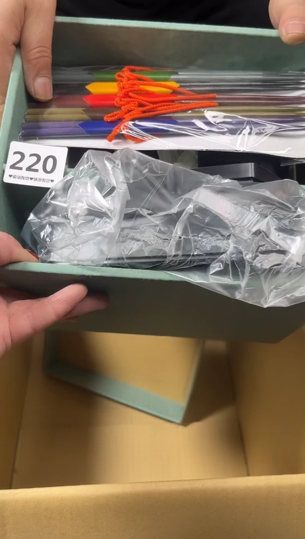 【闪购商品】瓷片220...........