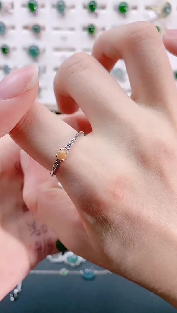 【闪购商品】翡翠戒指银S925镶嵌天然翡翠