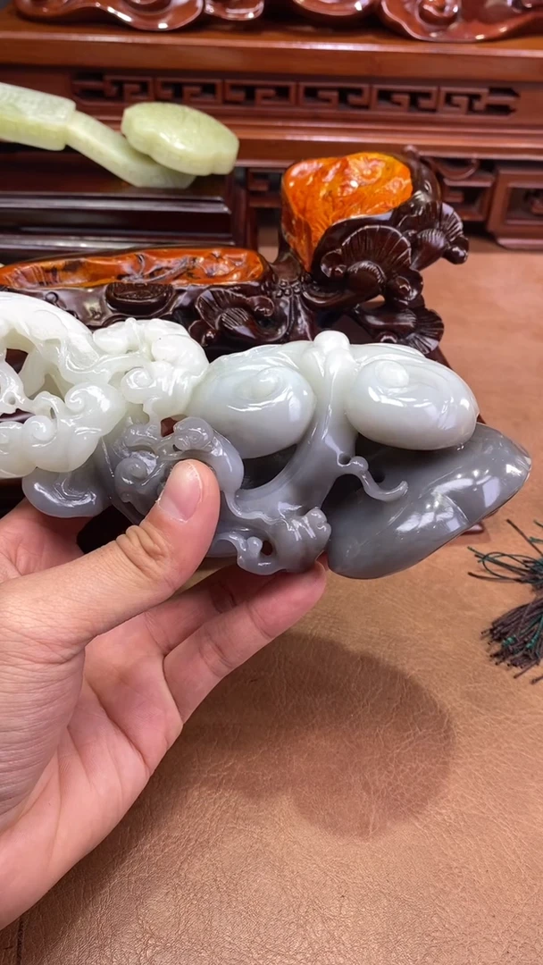 未镶嵌和田玉摆件五*1