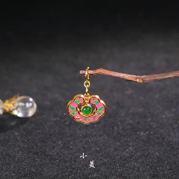 G8636 18K金烧蓝如意吊坠