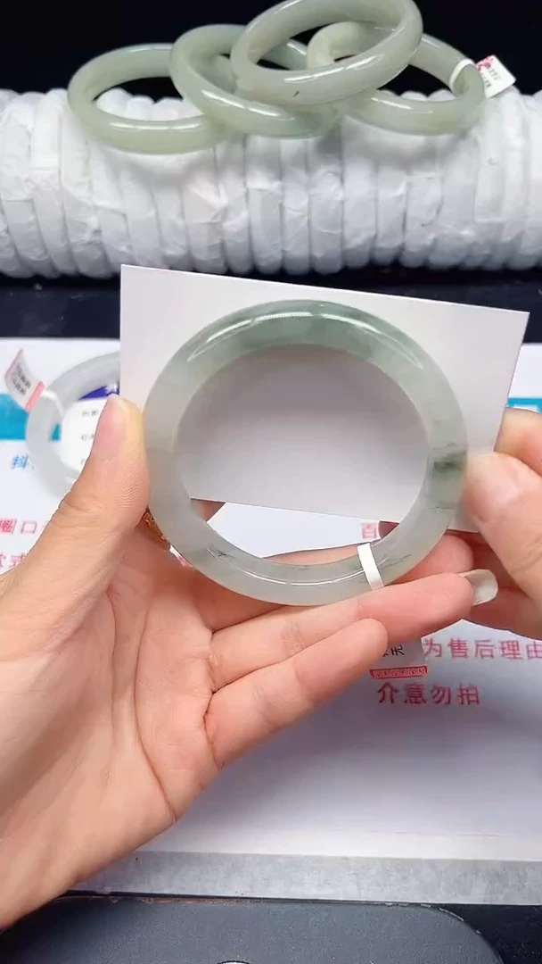 未镶嵌手镯石英质玉32-58/59