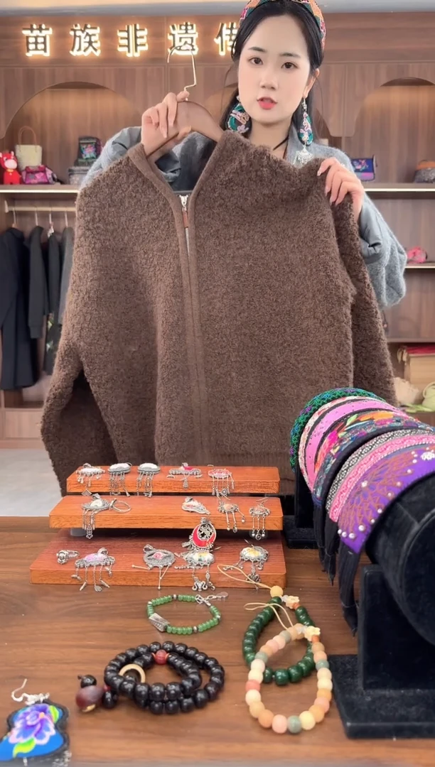 刺绣扶光苗绣传承L4