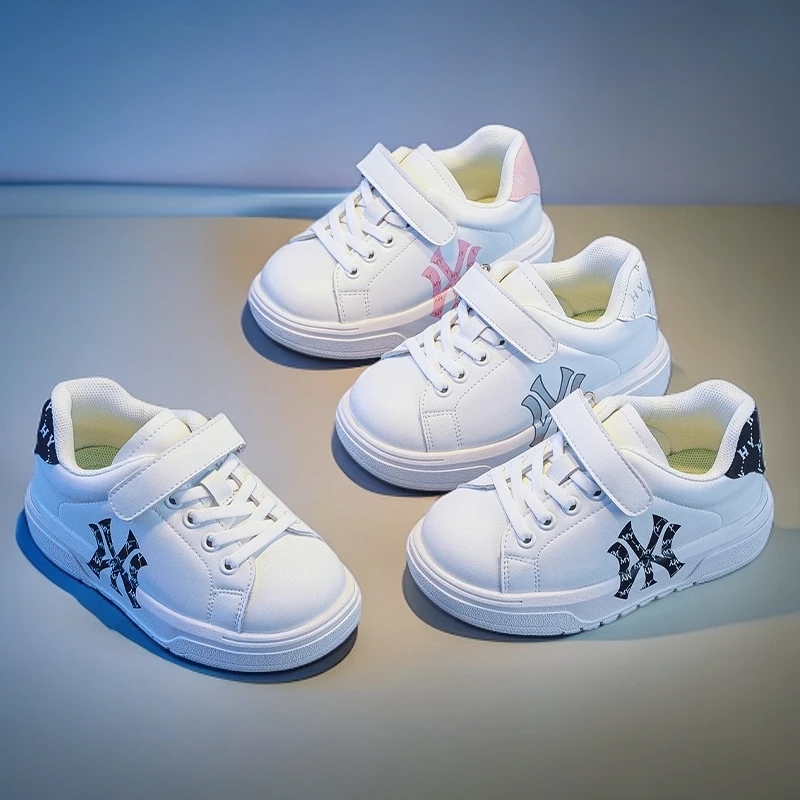 板鞋白真皮软底休闲百搭透气百搭休闲儿童女童鞋秋季款德训鞋男童