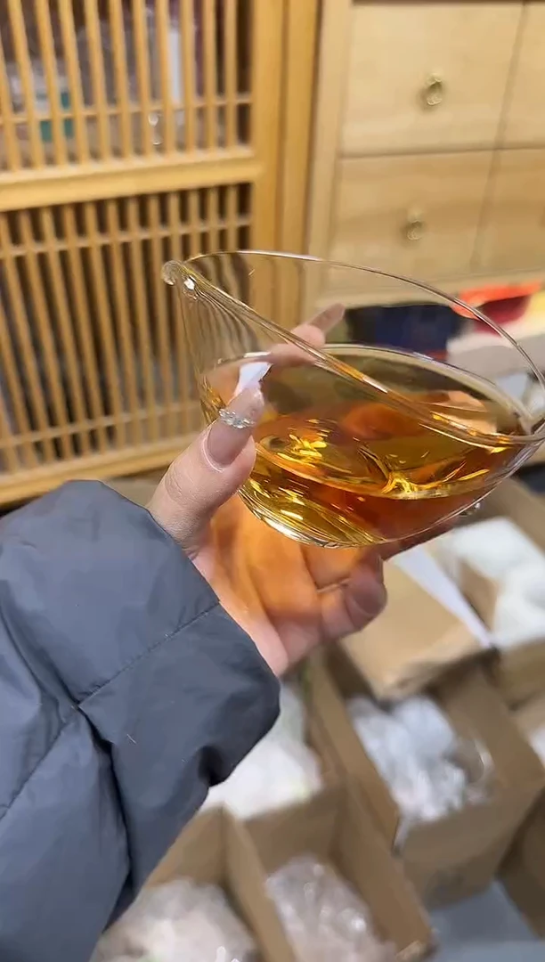 一叶知秋公道杯