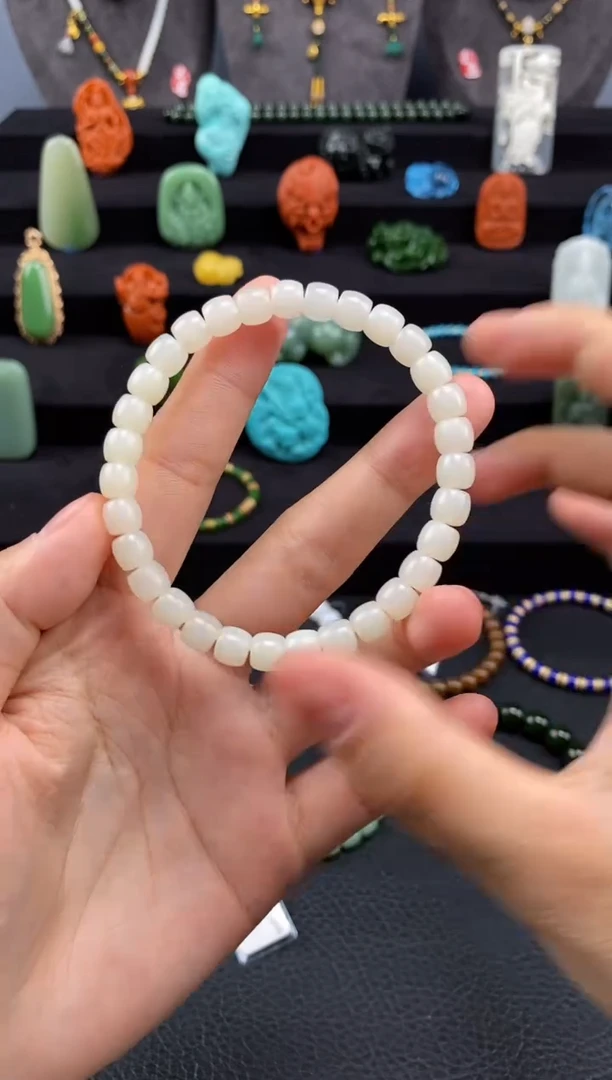 手串未镶嵌和田玉7mm米达极限弧手串