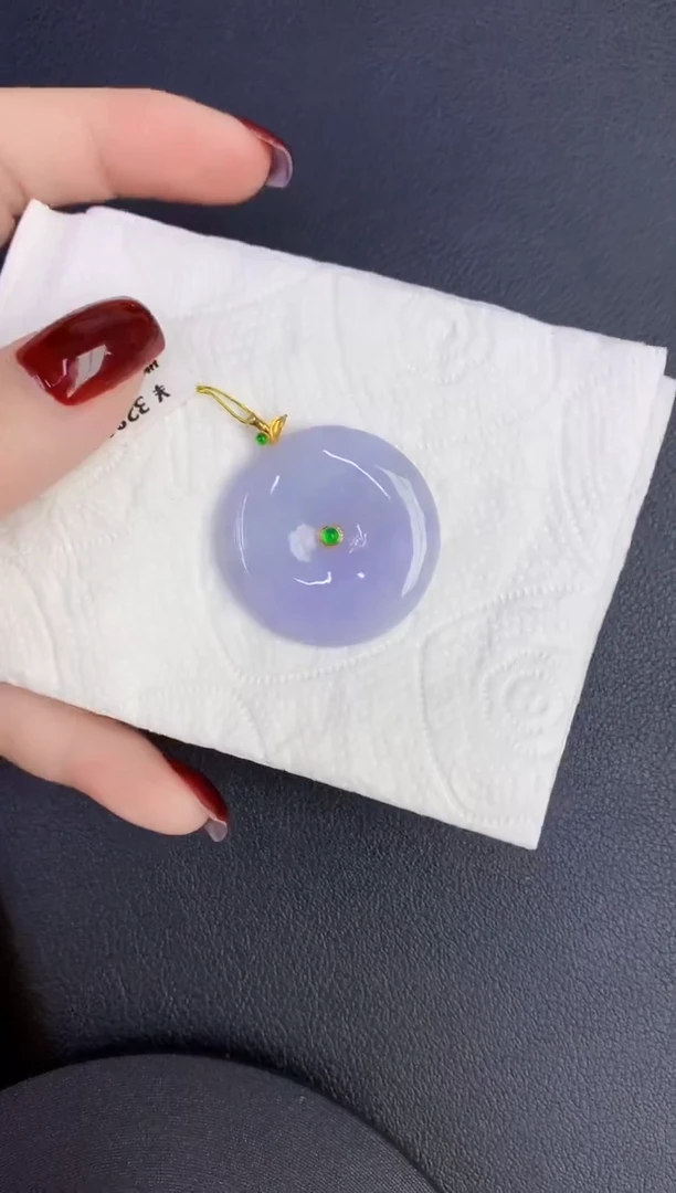 颈饰18K金镶嵌翡翠缅甸天然翡翠A货