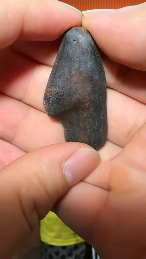 沉香吊坠36号包头多样性发一