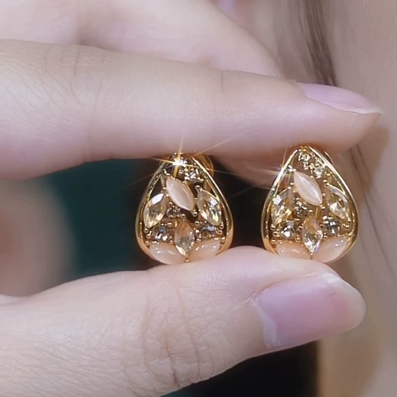 锌合金耳饰 小众高级感水滴耳扣2025新款气质时尚百搭耳环耳饰女