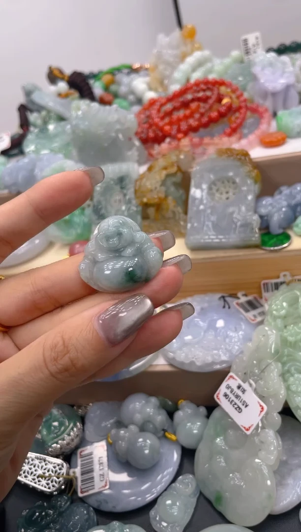 未镶嵌挂件翡翠049
