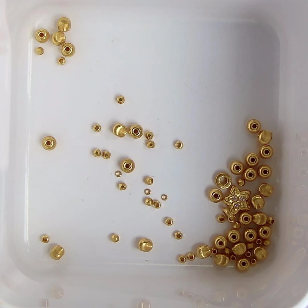 黄金足金小金 豆