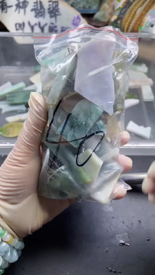 翡翠未镶嵌颈饰天然翡翠大号500克40