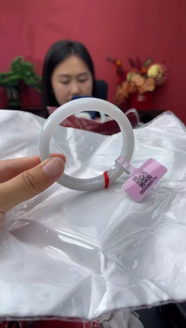 未镶嵌手镯翡翠4