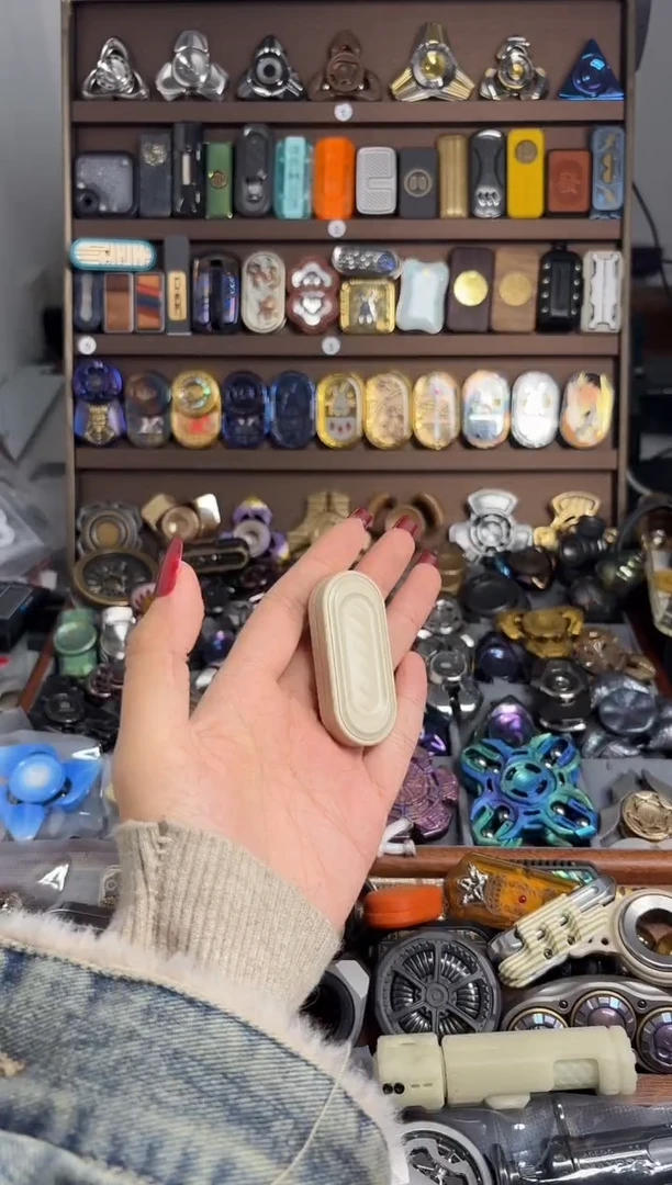咩咩公主EDC peek推牌发糕
