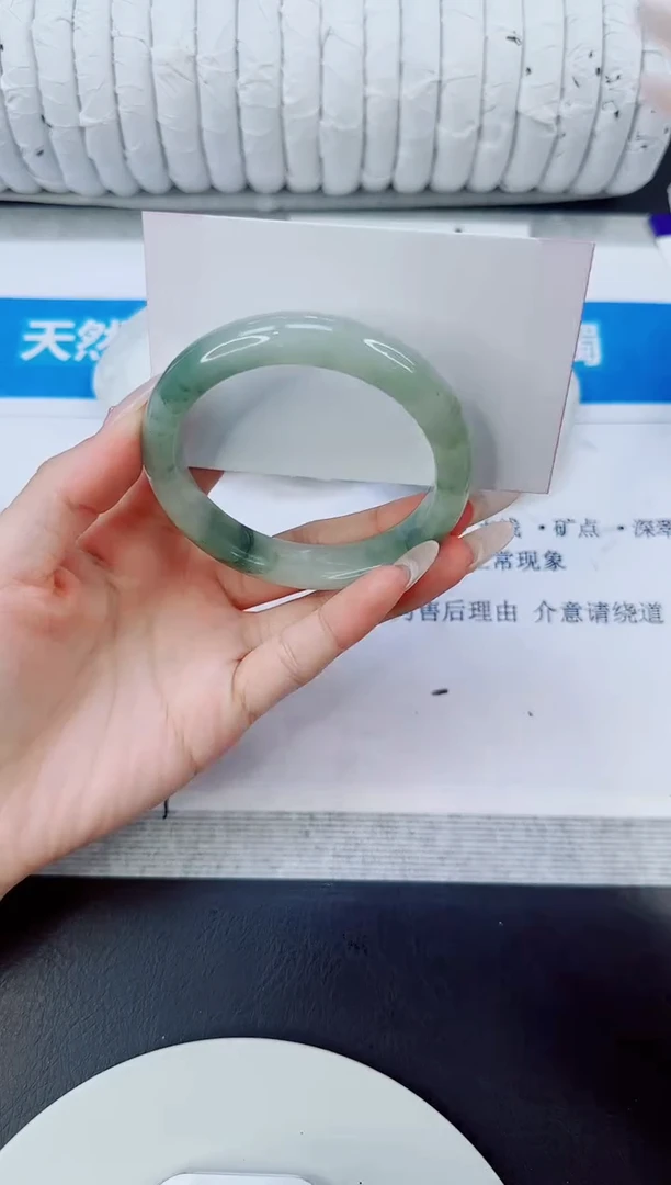 未镶嵌手镯石英质玉88/55