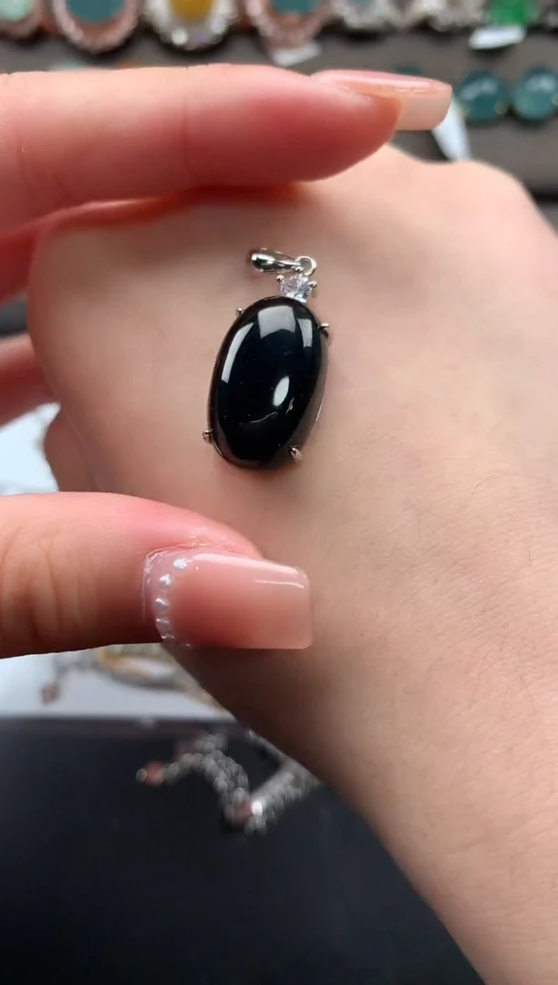 【闪购商品】翡翠戒指银S925镶嵌521412