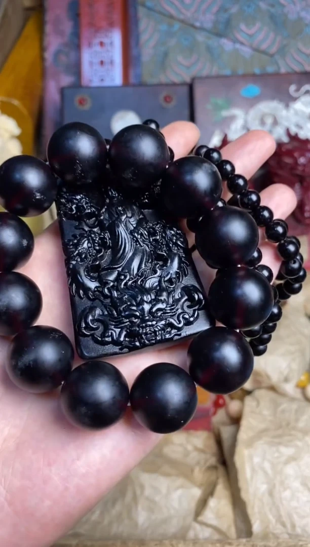 未镶嵌琥珀裸石主播推荐主播推荐