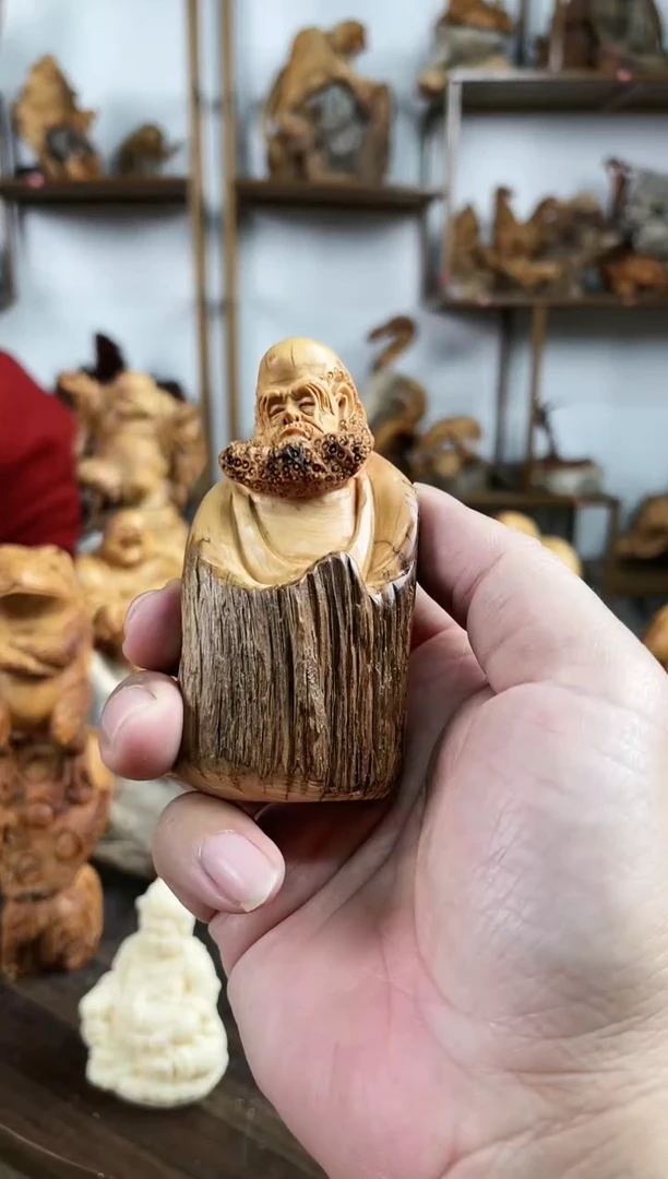 【闪购商品】柏木（崖柏）木雕1