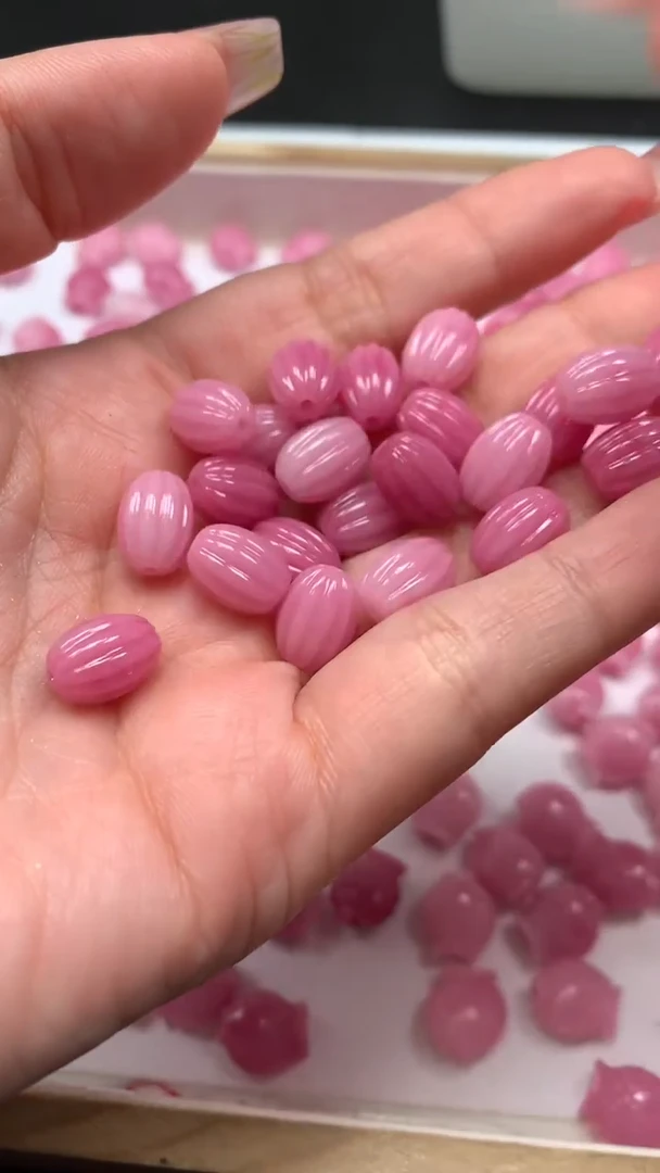 未镶嵌散珠拼合珍珠（马贝珠）E953 女皇贝 橄榄珠6个6.8元