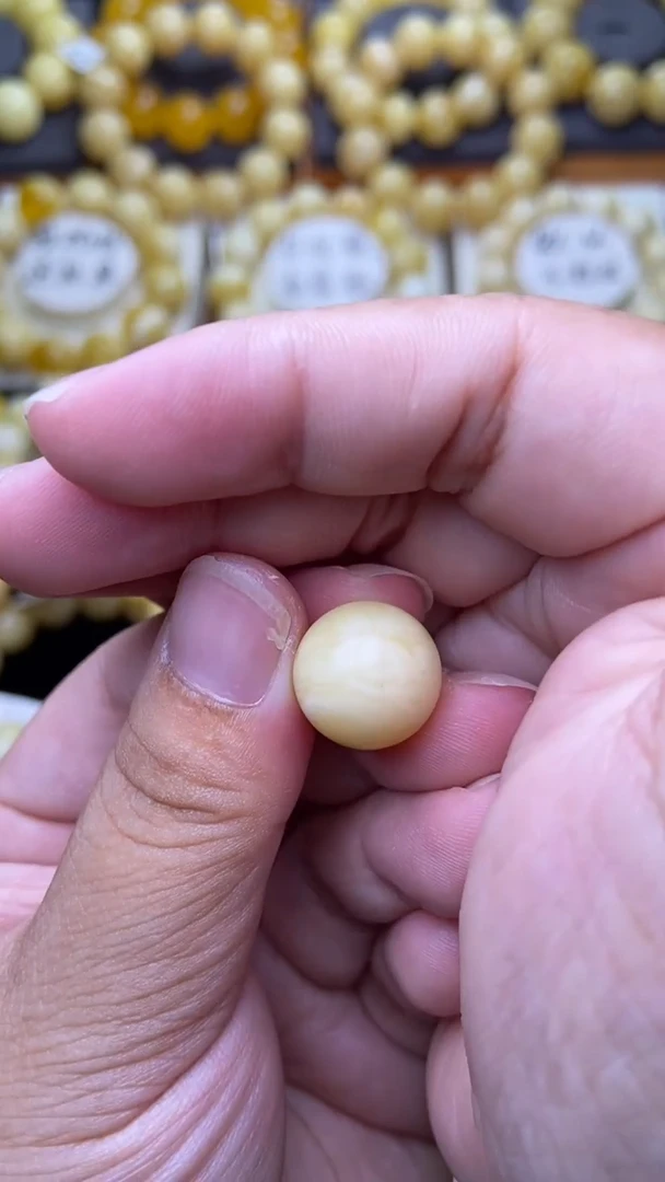 裸石琥珀未镶嵌 星筠珠宝优选15