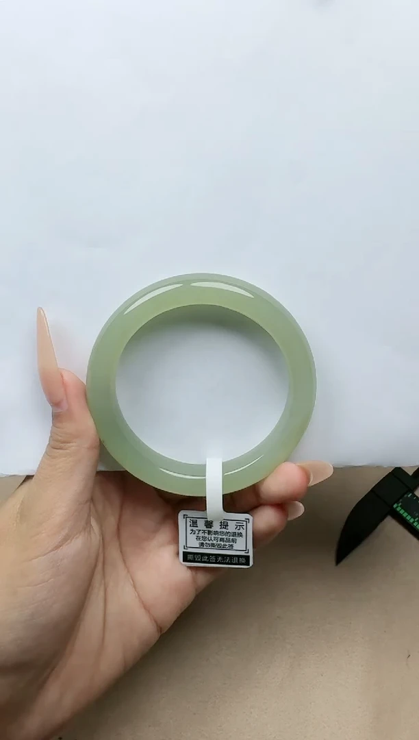 【闪购商品】和田玉手镯未镶嵌55/56圈口 YY