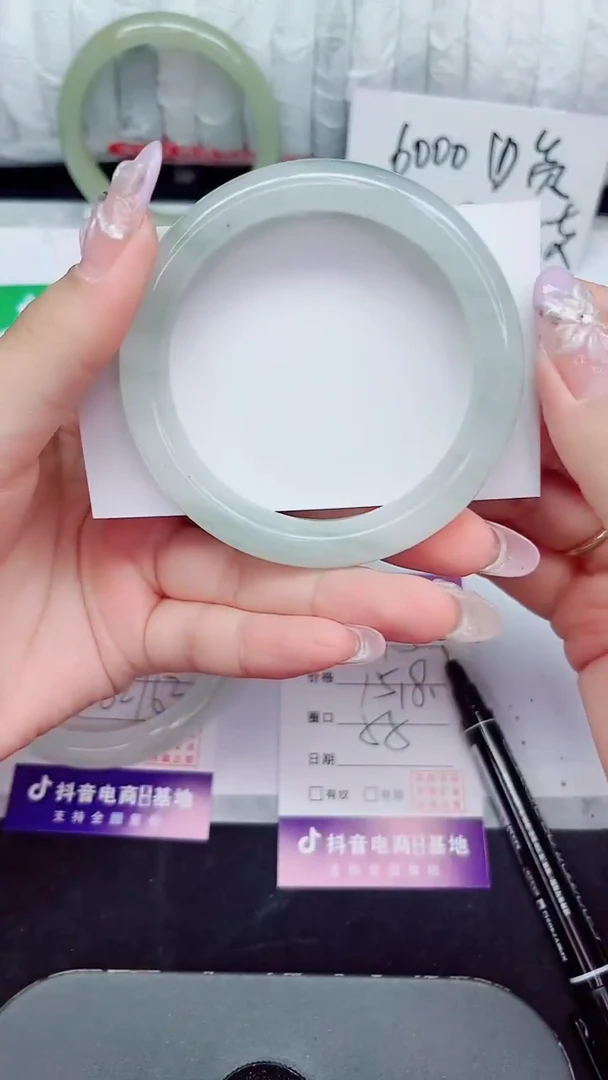 未镶嵌手镯石英质玉315-55