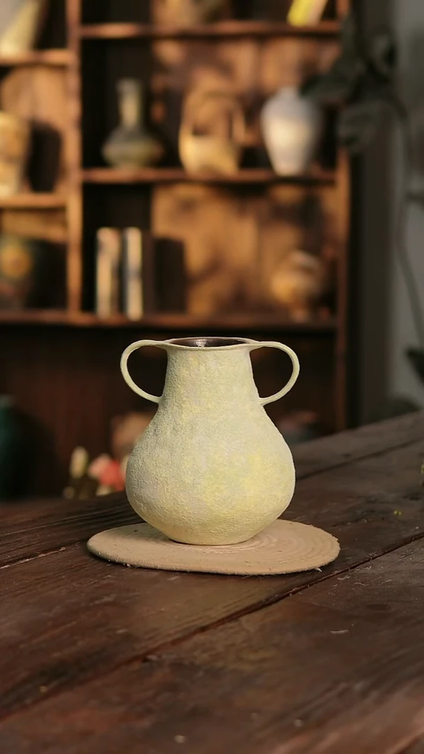 摆件30-308 陶瓷花器高20口径8