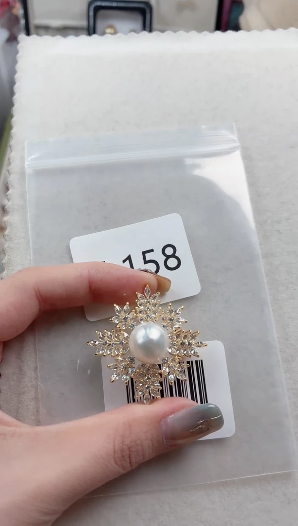 未镶嵌胸针海水珍珠E158