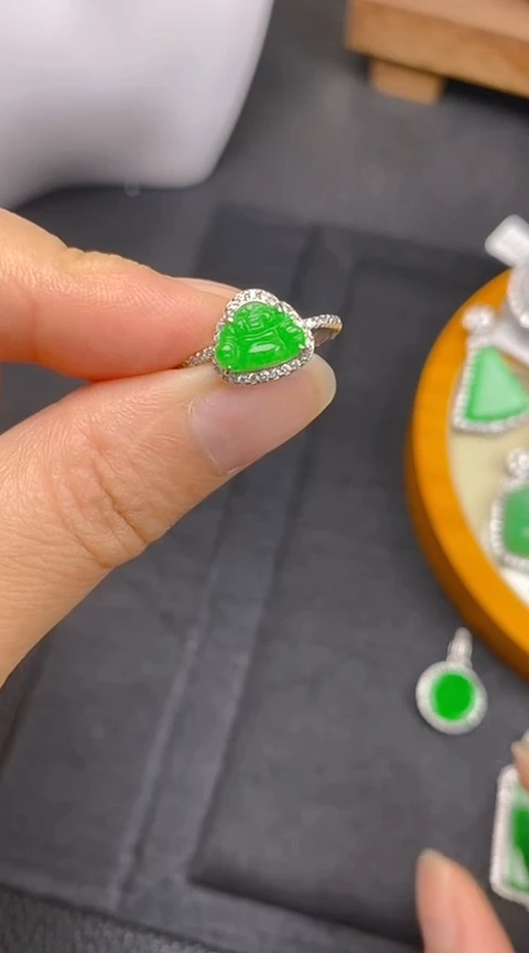 翡翠戒指银S925镶嵌佛公