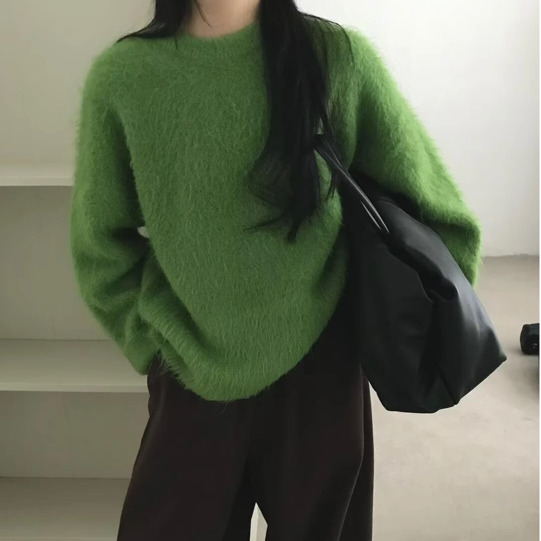 T2734 毛茸茸质感～软糯冬季宽松绿色套头毛衣女