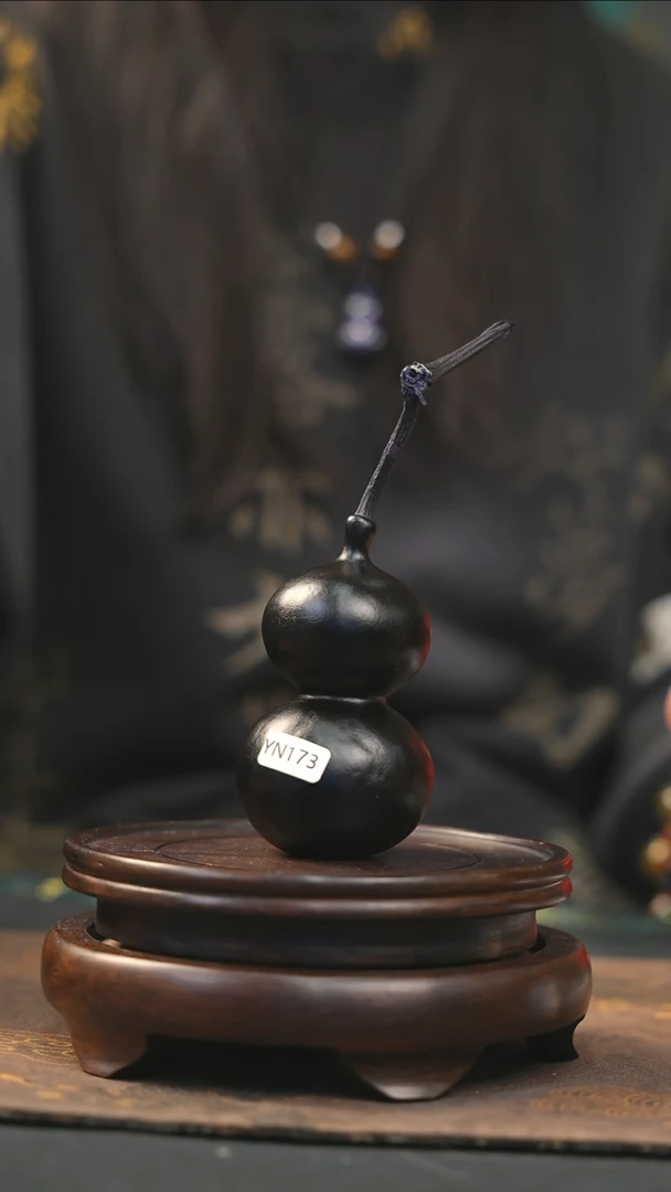 【闪购商品】YN173大漆酒葫芦不包手串及旋转底座