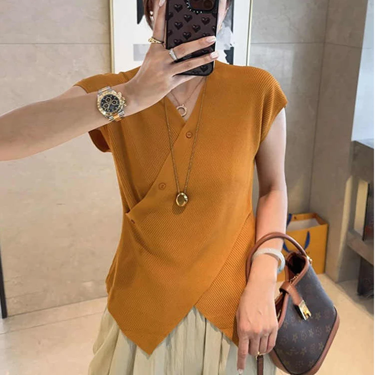 气质薄款冰丝短袖针织衫女2025新款夏季高级感修身交叉v领上衣女