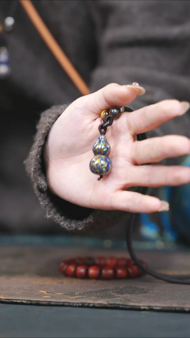 【闪购商品】蓝金大漆紫光檀螺钿小脖挂