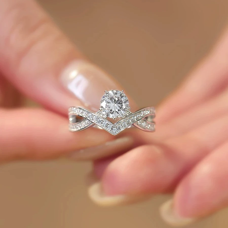 925银莫桑石银制品 【尚媄皇冠】同款气质时尚轻奢结婚合成碳硅石