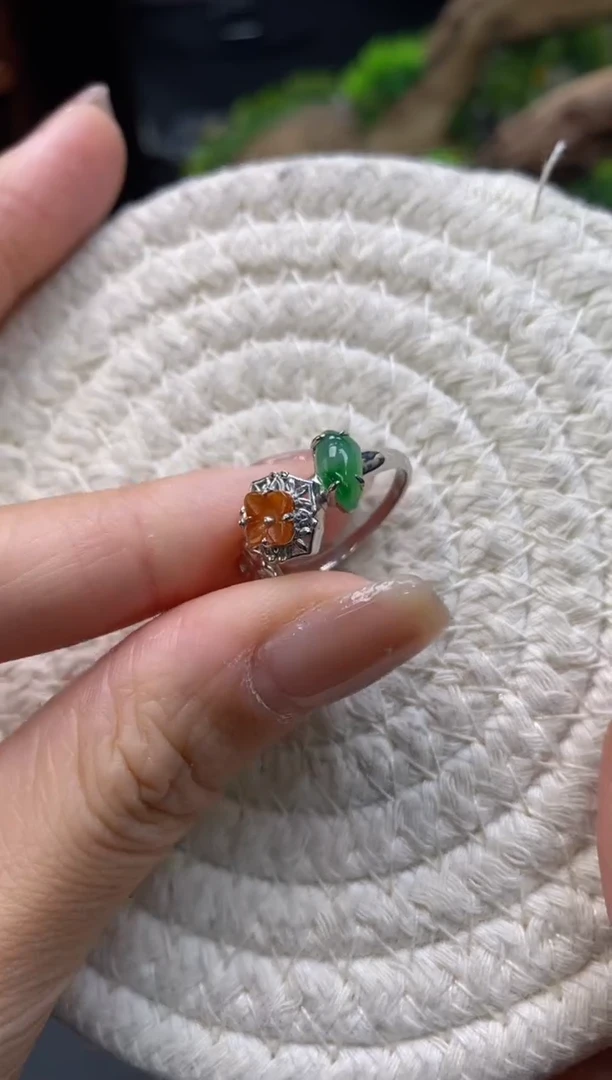 颈饰银S925镶嵌翡翠净货19653