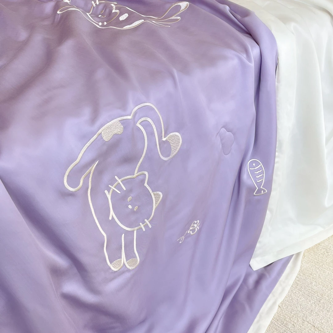 快乐假日80支LF级兰精天丝夏凉被 可水洗刺绣简约柔软舒适空调被