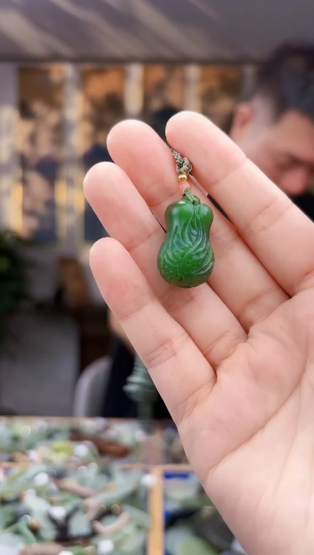 未镶嵌和田玉挂件拍一发一