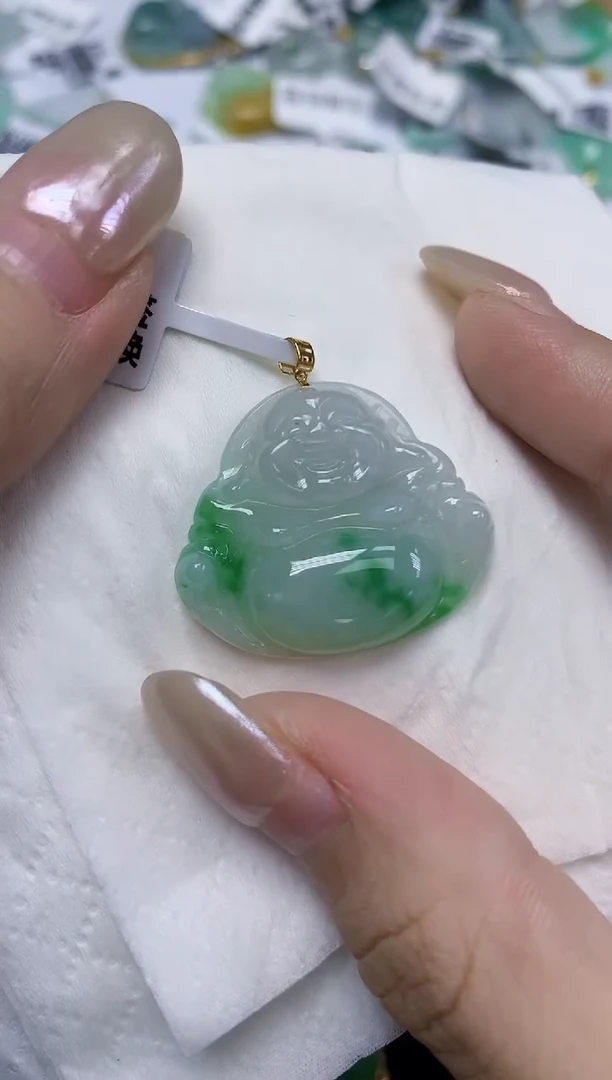 翡翠18K金镶嵌颈饰天然缅甸翡翠A货