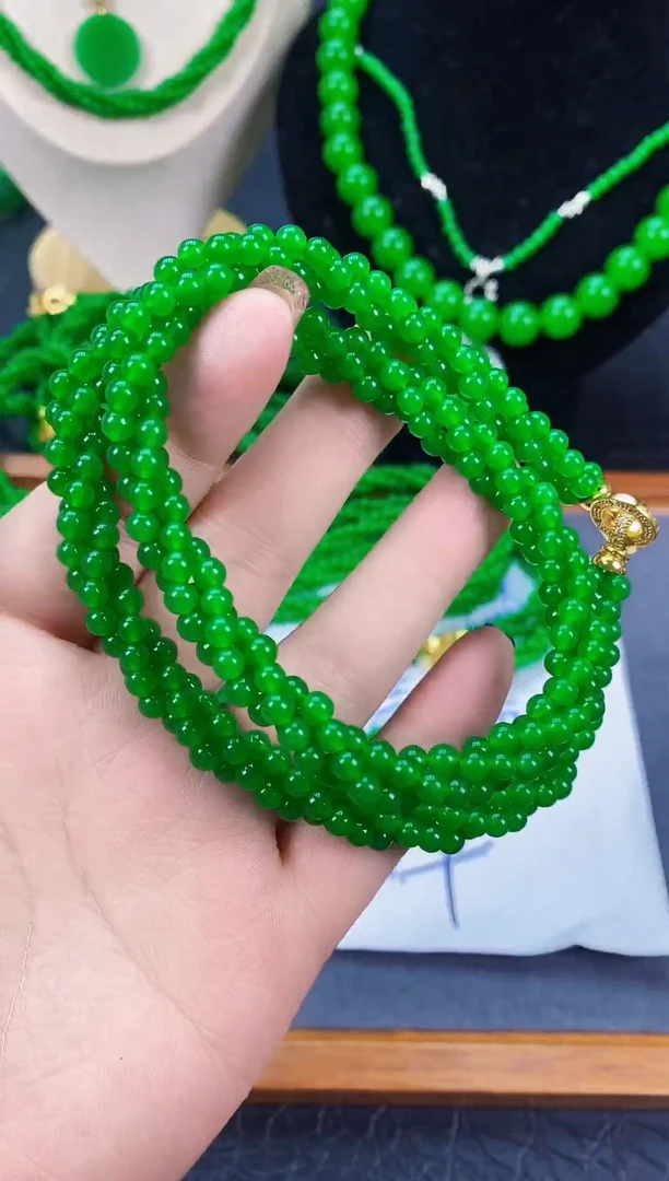 翡翠未镶嵌项链三圈扭扭小米珠项链