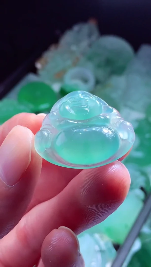 未镶嵌定制翡翠无*?翡翠毛货定制